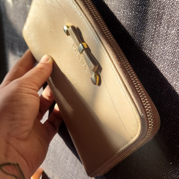 Prada wallet - Picture 3 of 7